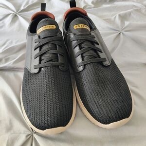 Skechers men shoes